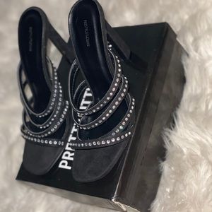 Size 6 never worn before!